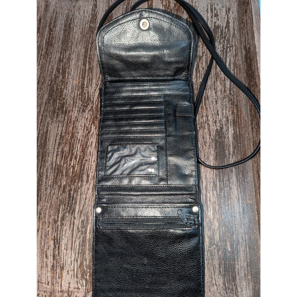 Unlisted by Kenneth Cole Black crossbody bag with wallet organizer - Picture 4 of 6
